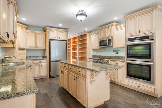 dining area featuring dark hardwood / wood-style flooring and ceiling fan