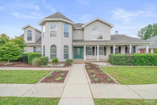 view of front of property with a front lawn