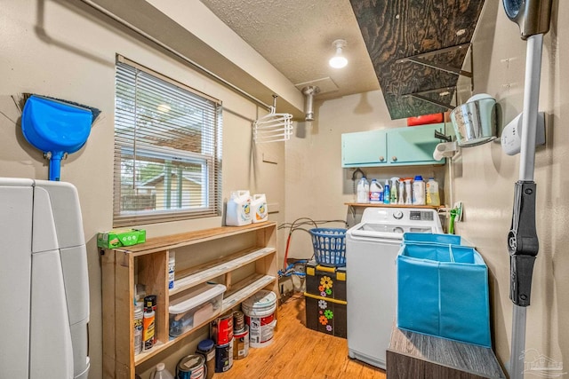 storage featuring washer / clothes dryer