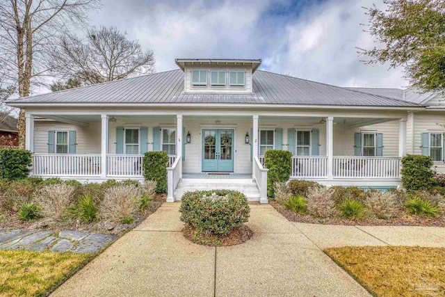 view of front facade with covered porch