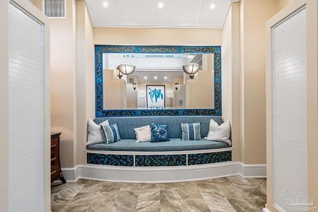 612 Lost Key Dr Unit 702-B, Pensacola, FL 32507 - bathroom with baseboards and recessed lighting