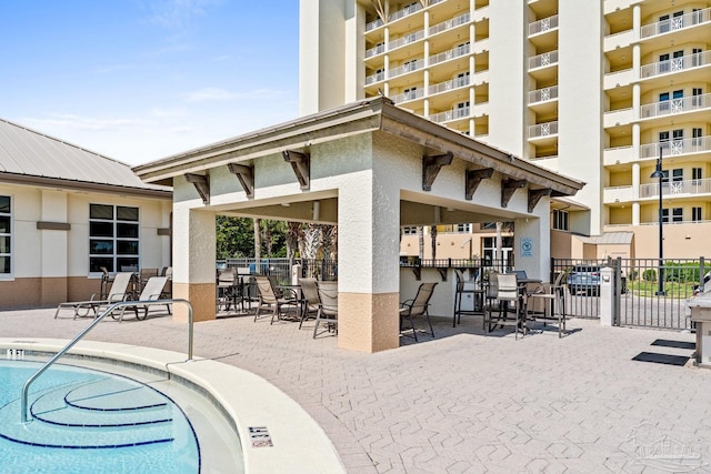 612 Lost Key Dr Unit 702-B, Pensacola, FL 32507 - view of community pool