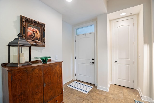 1430 Regency Rd Unit H103, Gulf Shores, AL 36542 - foyer with baseboards
