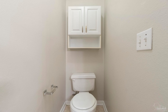1978 Coral Reef Rd, Pensacola, FL 32506 - bathroom featuring baseboards and toilet