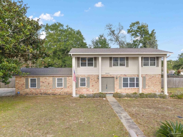 view of front of home with a front yard