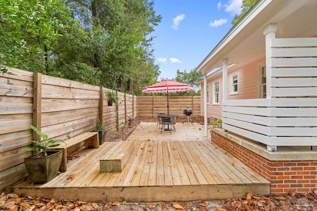 view of wooden deck