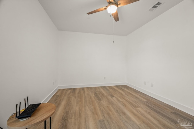 6264 Howie Way, Pace, FL 32571 - unfurnished room with ceiling fan and light wood-style flooring