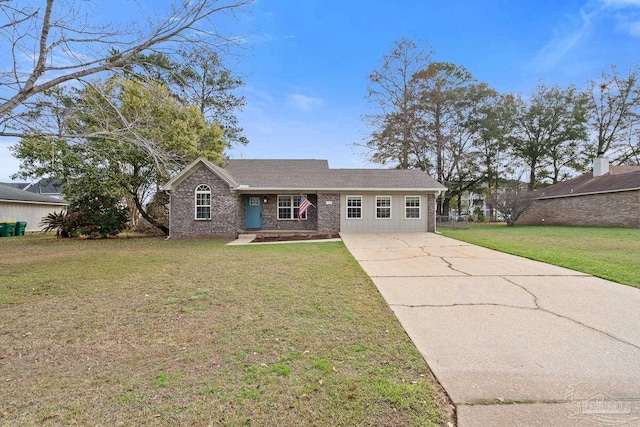 ranch-style house with a front yard