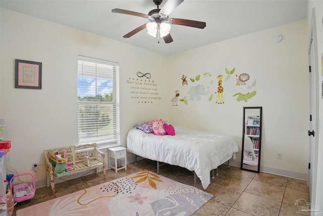 bedroom with a ceiling fan