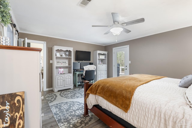 bedroom with crown molding, access to exterior, hardwood / wood-style flooring, and ceiling fan