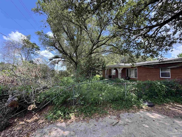 1 W Spencer Field Rd, Pace, FL 32571