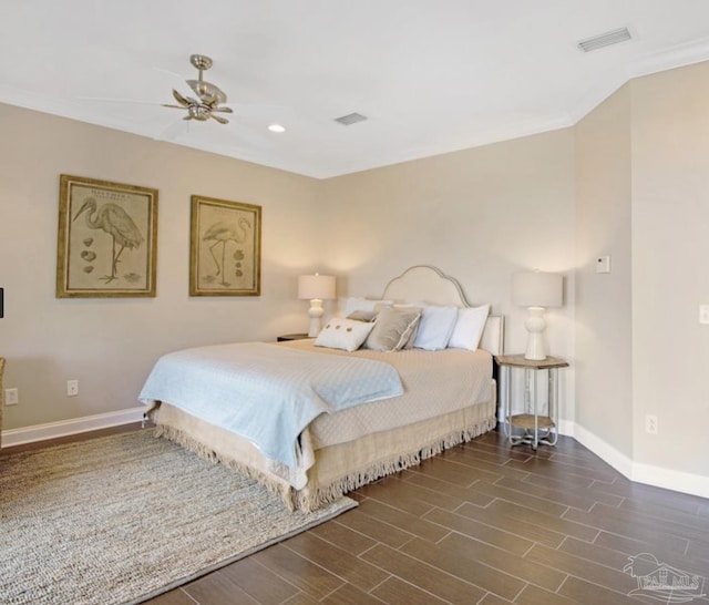 bedroom featuring ceiling fan