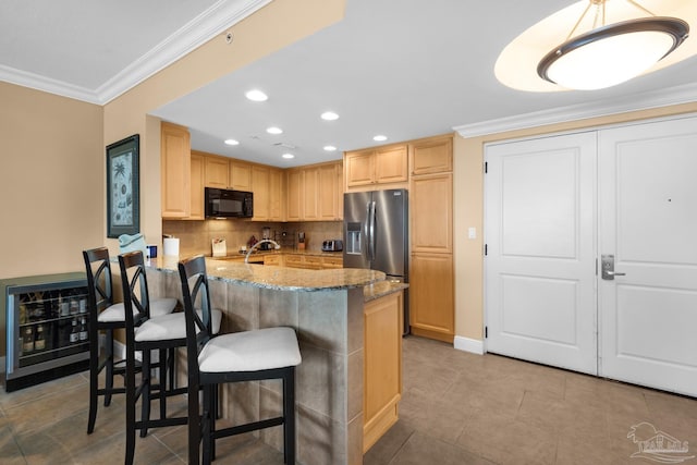 kitchen featuring recessed lighting, decorative backsplash, stainless steel fridge with ice dispenser, black microwave, and ornamental molding