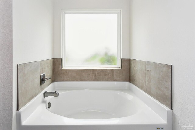 3975 Morning Dew Dr, Milton, FL 32583 - full bathroom featuring a bath