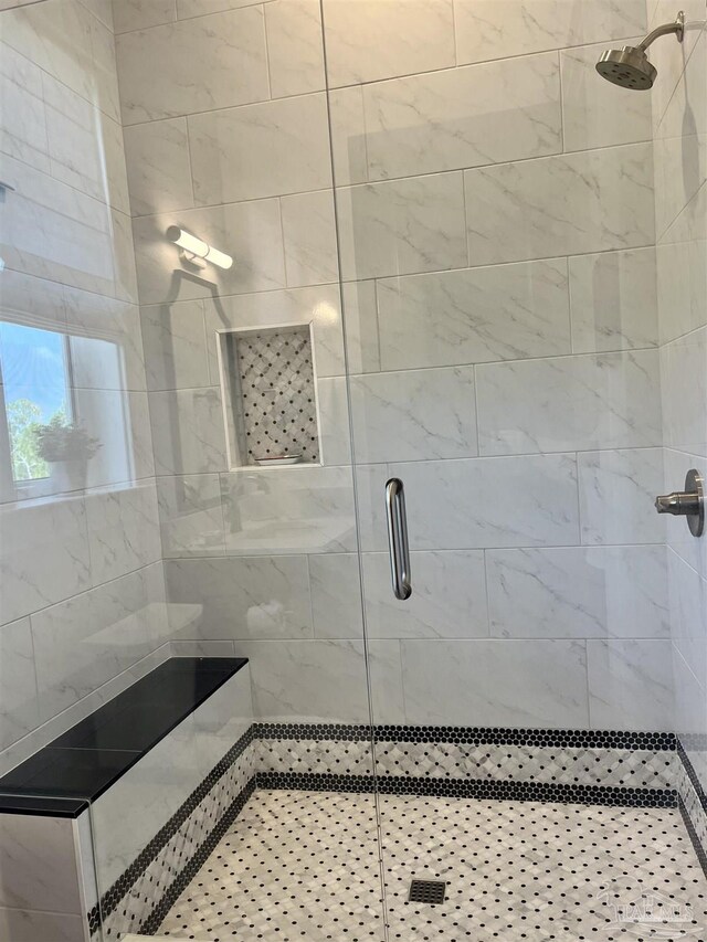 1557 Winding Shore Dr, Gulf Breeze, FL 32563 - bathroom featuring a shower stall