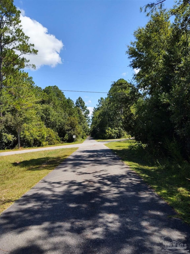 Listing photo 3 for 00 Pat Brown Rd, Milton FL 32570