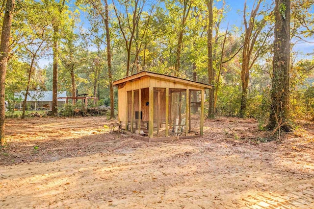 view of outbuilding