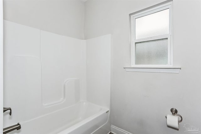 415 Broadleaf Cir, Cantonment, FL 32533 - bathroom featuring baseboards and shower / washtub combination