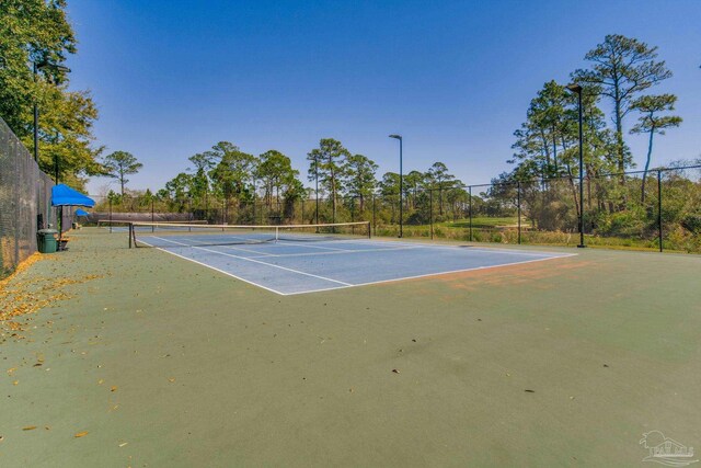 14273 Beach Heather Ct, Pensacola, FL 32507 - view of sport court with fence