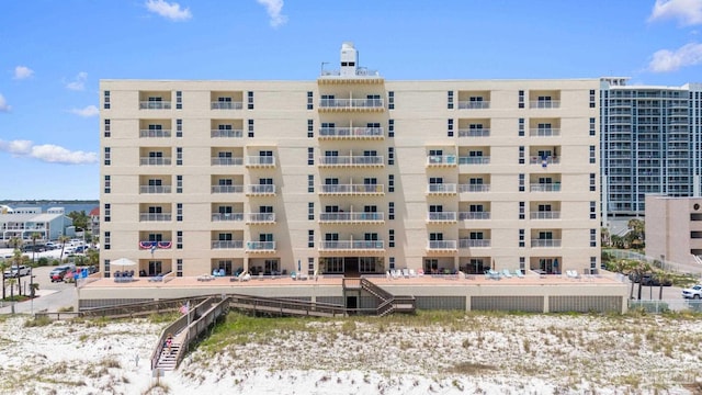 view of building exterior