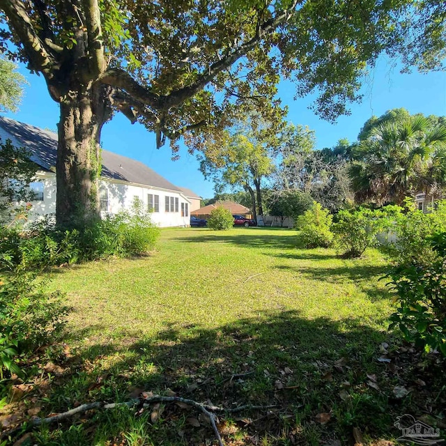 Listing photo 3 for 900BLK E Moreno, Pensacola FL 32503