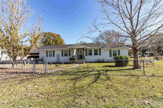 view of front of property featuring a carport and a front lawn