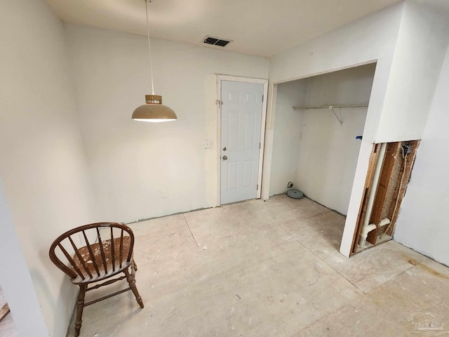 laundry room with visible vents