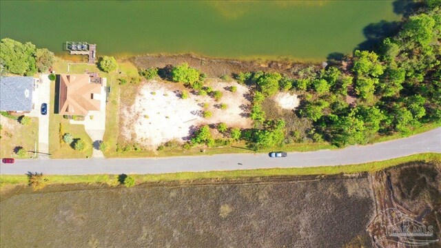 2604 San Antonio Dr, Milton, FL 32583