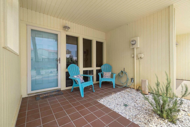 8520 Gulf Blvd Unit 23, Navarre Beach, FL 32566 - view of patio / terrace