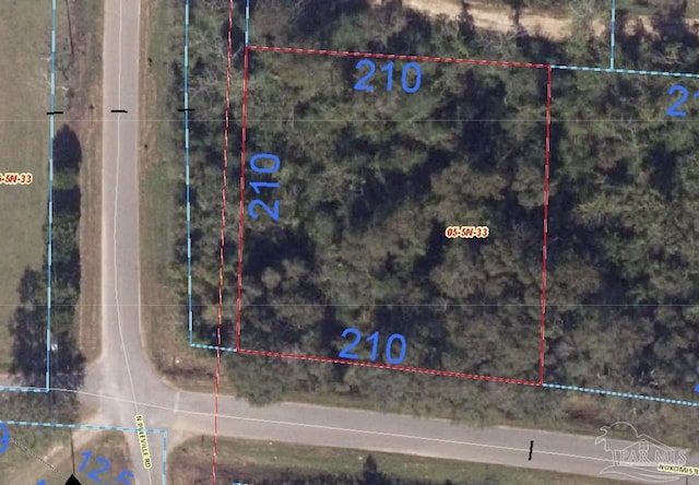 8300 Nokomis Rd, Mcdavid, FL 32568