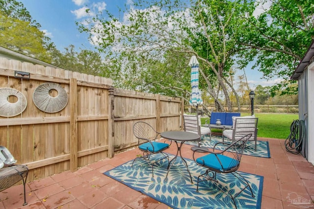 view of patio featuring outdoor lounge area