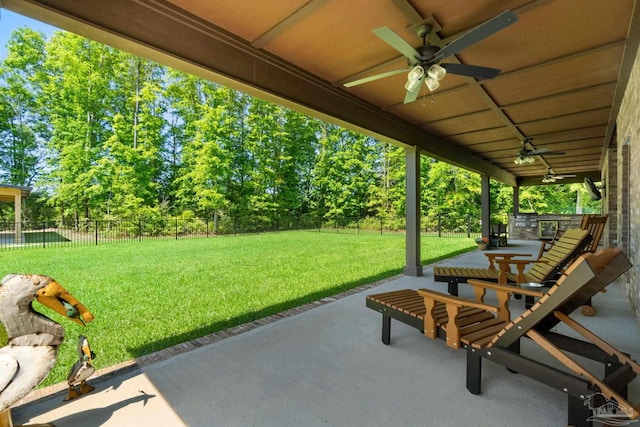 view of patio / terrace featuring a ceiling fan and a fenced backyard