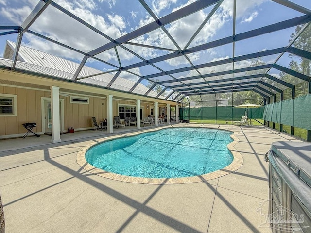 9873 Chumuckla Springs Rd, Jay, FL 32565 - pool with a lanai and a patio area