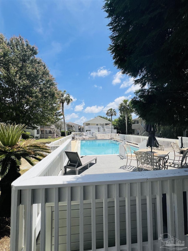 1100 Shoreline Dr Unit 207, Gulf Breeze, FL 32561 - view of community pool