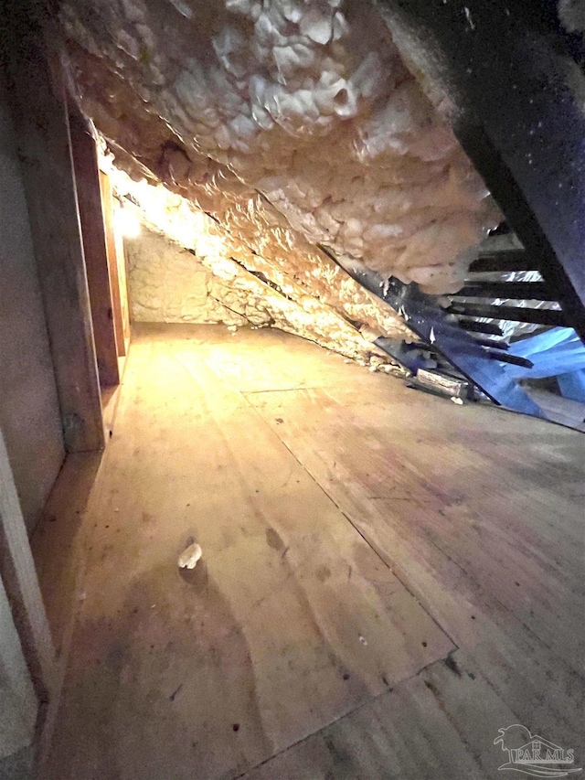 1011 N Reus St, Pensacola, FL 32501 - view of attic