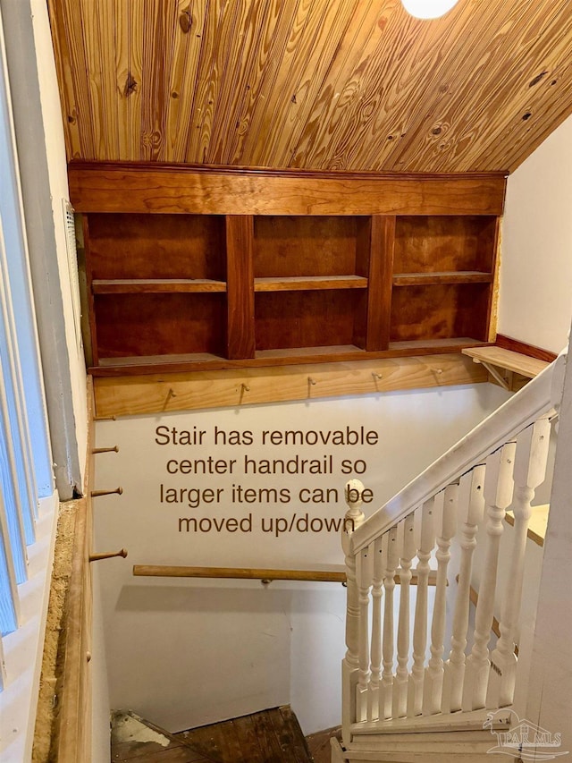 1011 N Reus St, Pensacola, FL 32501 - room details featuring wooden ceiling