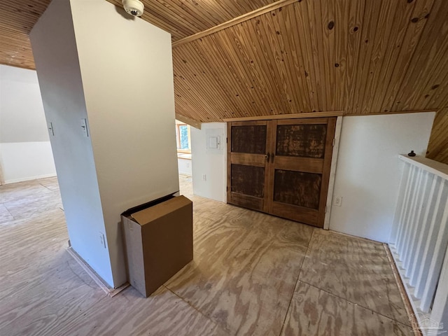 1011 N Reus St, Pensacola, FL 32501 - bonus room with wooden ceiling