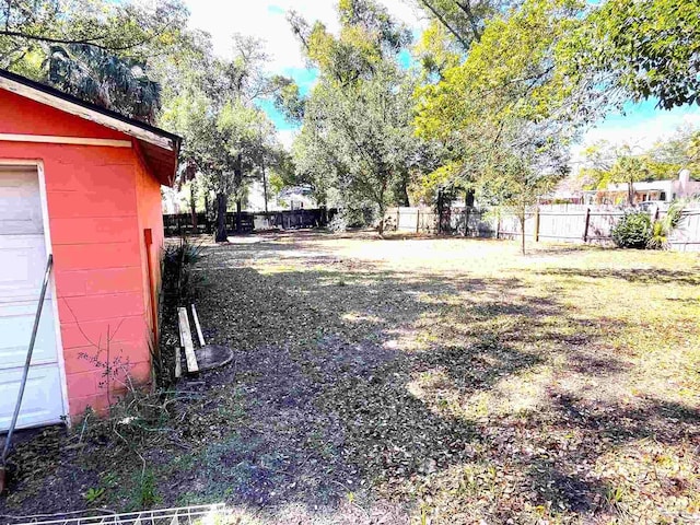 1011 N Reus St, Pensacola, FL 32501 - view of yard featuring fence