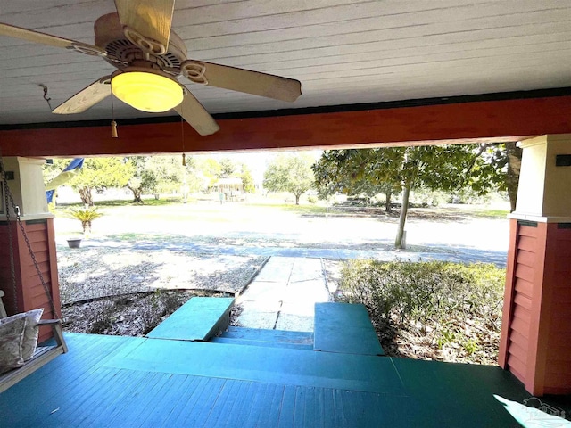 1011 N Reus St, Pensacola, FL 32501 - view of patio / terrace with ceiling fan