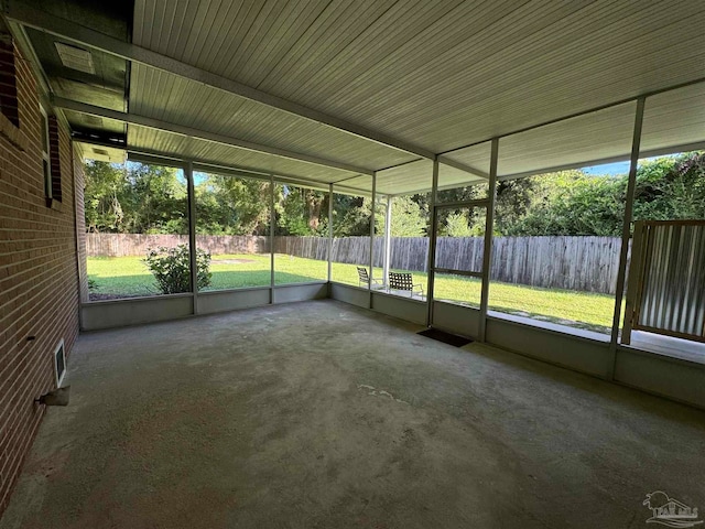 unfurnished sunroom with a healthy amount of sunlight