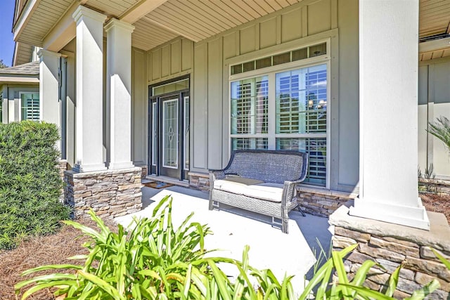 entrance to property with covered porch