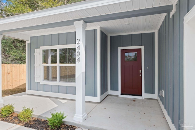 view of property entrance