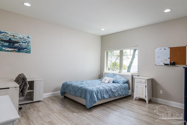 2 Bayou Blvd, Pensacola, FL 32503 - bedroom featuring recessed lighting, baseboards, and light wood-type flooring