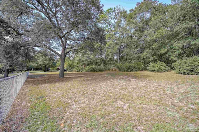 Listing photo 2 for 5772 Windham Rd, Milton FL 32570