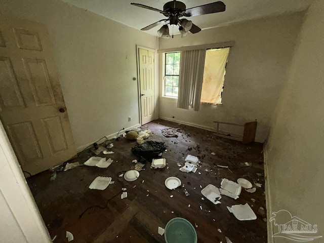 3010 N 6th Ave, Pensacola, FL 32503 - unfurnished room featuring ceiling fan