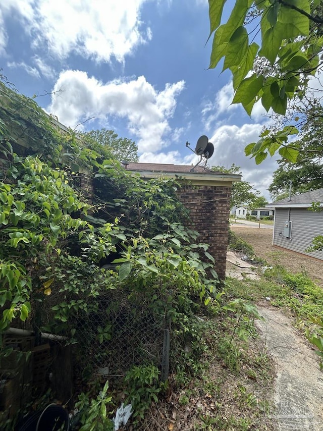 3010 N 6th Ave, Pensacola, FL 32503 - view of yard