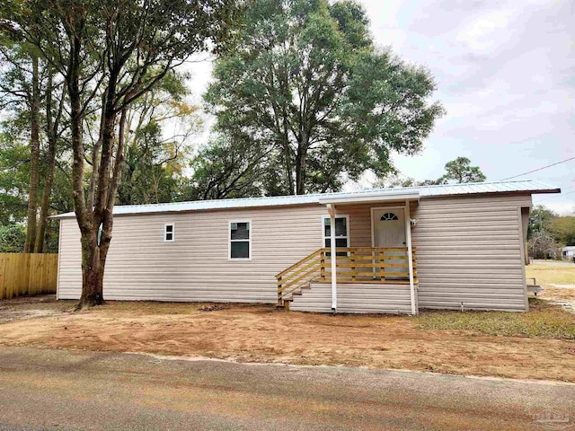 view of manufactured / mobile home