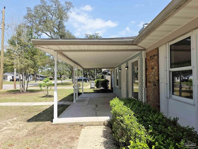 5666 Vestavia Ln, Pensacola, FL 32526 - view of vehicle parking