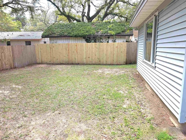 5666 Vestavia Ln, Pensacola, FL 32526 - view of yard featuring fence