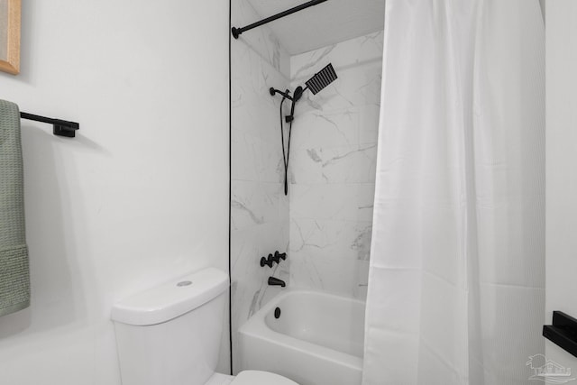 6216 Forest Pines Dr, Pensacola, FL 32526 - bathroom featuring toilet and shower / tub combo with curtain